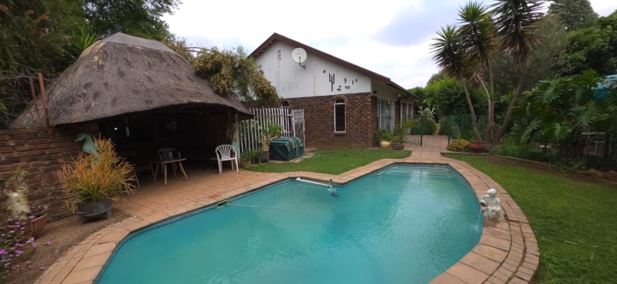 3 Bedroom Property for Sale in Potchefstroom North West